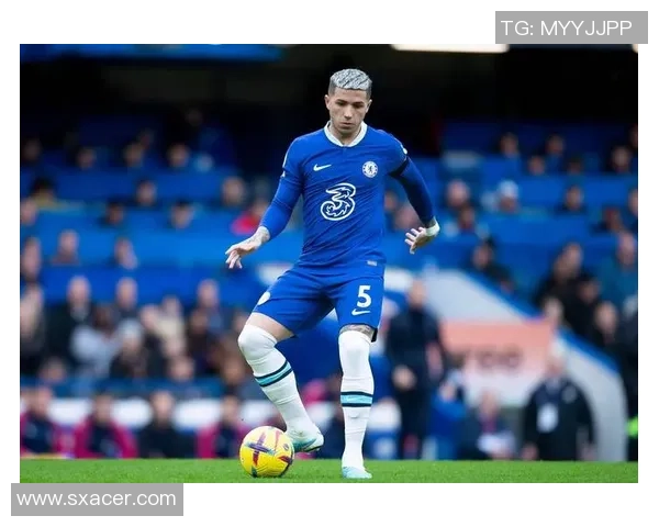 全球顶级足球球星财富排行榜揭秘巨星豪车豪宅与奢华生活 全球顶级足球球星财富排行榜揭秘巨星豪车豪宅与奢华生活